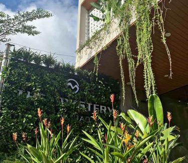 Con Son Hotel | The Mystery Con Dao