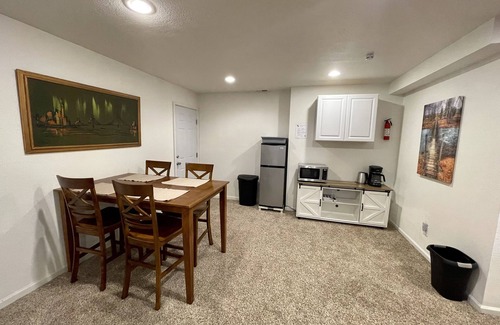 Nederland House | The Ned Nest - Private Suite - Pool Table/Fireplace/3 Beds + Large Sectional