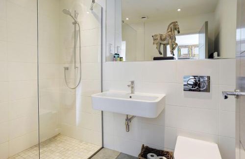 Amble Apartment | The Nelson