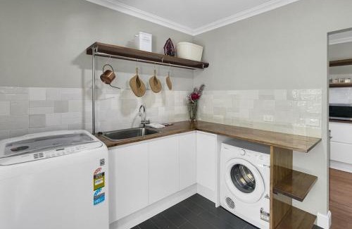 North Batemans Bay House | The Nest by Batemans Bay