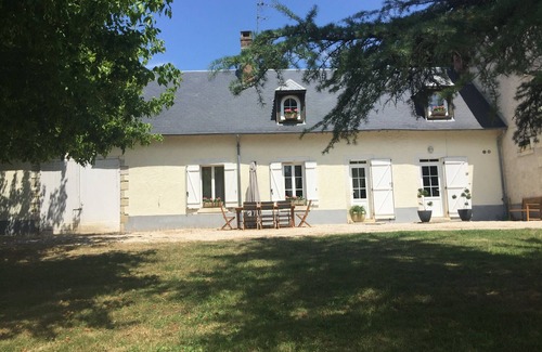 Vierzon House | The Nest of the Touch