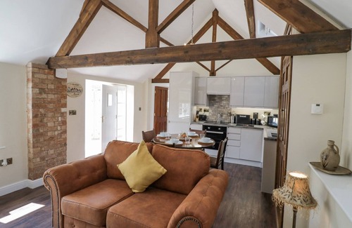 Sutton Cheney Cottage | THE NEST, pet friendly, character holiday cottage in Market Bosworth