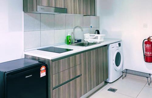 Cyberjaya Apartment | The Nest Studio with Wi-Fi Netflix