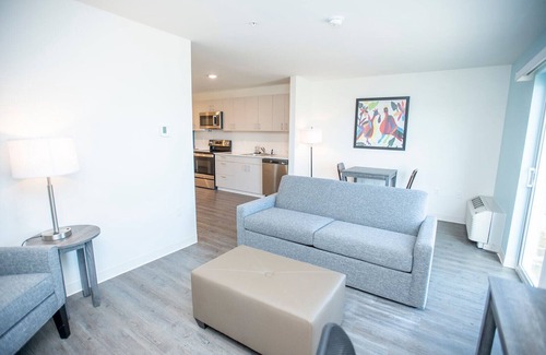 Greenfield Hotel | THE NEST