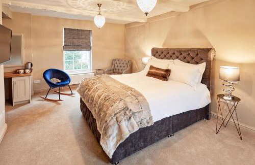 Woolhope Hotel | The New Inn