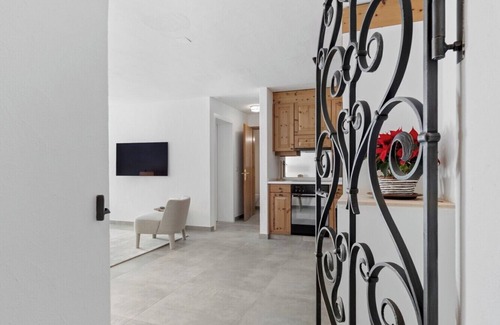 St. Moritz Apartment | The newly renovated holiday flat "Abitaziun Caspar Badrutt 302" in St.