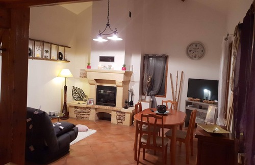 Bezenac Cottage | The Nightingale