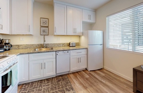 Mission Valley West Apartment | The Nook of Silver Terrace, near USD & Old Town.