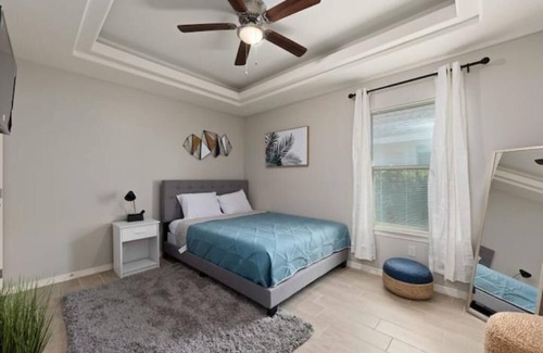 Edinburg Apartment | The Oaks. Spacious 3Br/2Ba.Gated/Parking