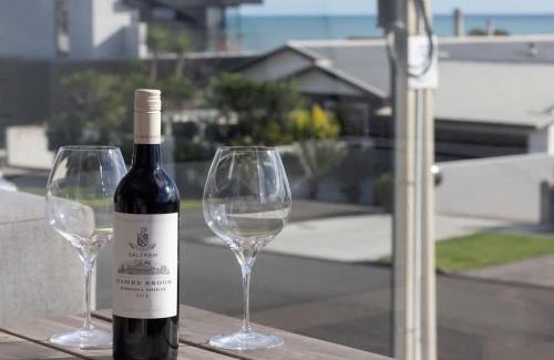 Rewa House | The Ocean Outlook - pure luxury accommodation