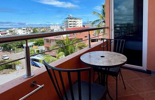 Bahia de la Academia Apartment | The Oceanview two-bedroom with balcony