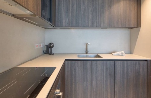 Paceville Apartment | The Official Mercury Suites - 22nd Floor w/Pool