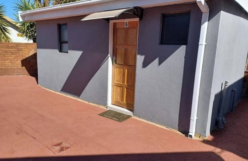 Greater Johannesburg Metropolitan Area Apartment | The Ogans Sunset Roomnn