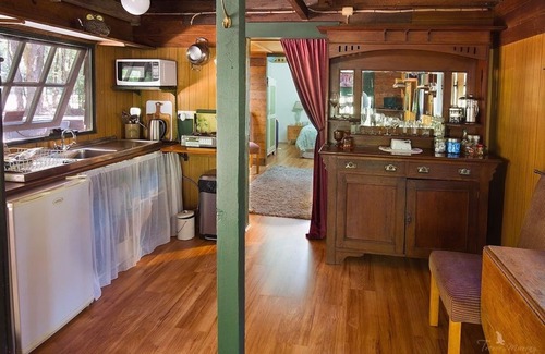 Brunkerville Cabin | The Old Brush Back Cabin