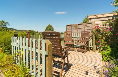 Pontesbury Cottage | THE OLD CHAPEL, pet friendly, with hot tub in Stiperstones