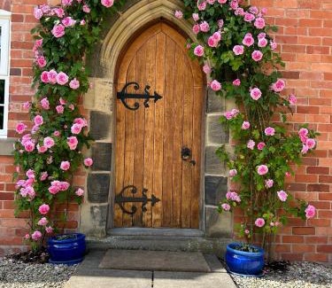 Llangollen Bed & Breakfast | The Old Coach House