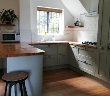 Hindhead House | The Old Cook's House
