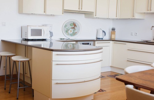 Talmont-sur-Gironde Apartment | The Old Customs House