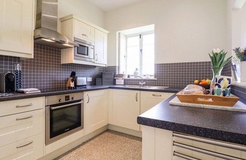 Farningham Cottage | THE OLD DAIRY COTTAGE, family friendly, with a garden in Sevenoaks
