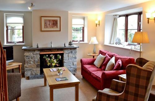 Muchelney House | The Old Haybarn