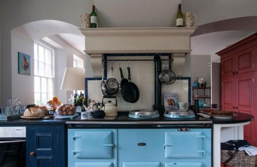 Broadway House | The Old Rectory
