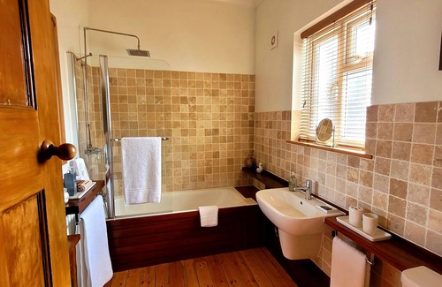 Westhampnett Bed & Breakfast | The Old School B&B
