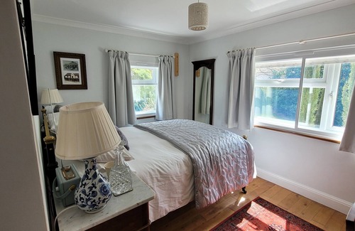 Westhampnett Bed & Breakfast | The Old School B&B