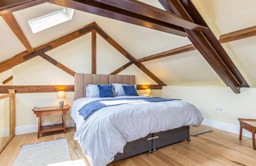 Dursley House | The Old Stable