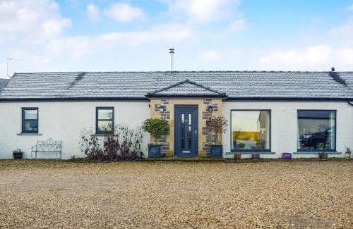 Howwood House | The Old Stables