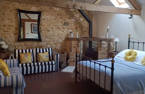 Burrough on the Hill House | The Old Stables