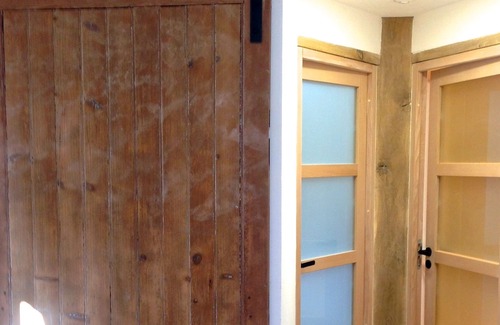 Riberac Apartment | The Old Stables - Riberac town centre, stylish, cosy, eco apartment sleeps 4