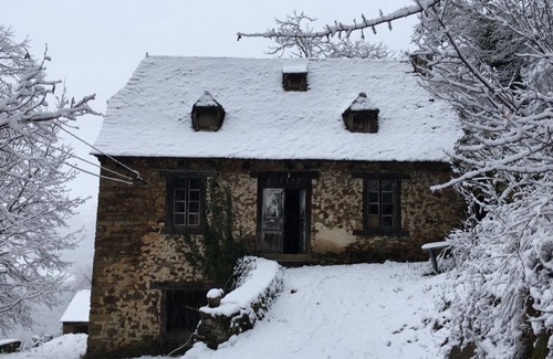 Murols House | The Old Stone House at La foret du Dragon