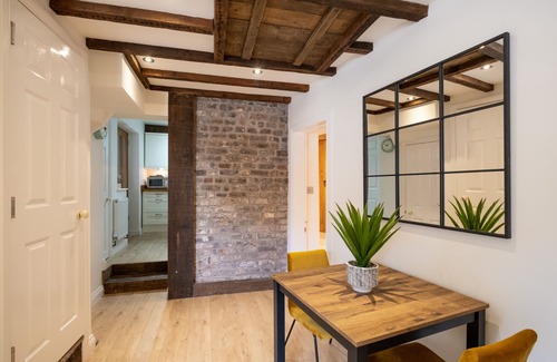 Broseley Cottage | The Old Sweet Shop - a holiday let that sleeps 4 guests in 2 bedrooms