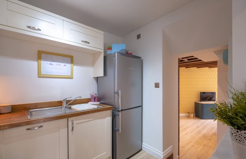 Broseley Cottage | The Old Sweet Shop - a holiday let that sleeps 4 guests in 2 bedrooms