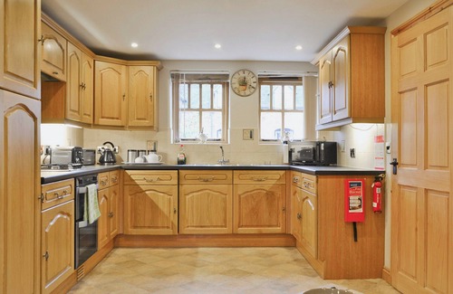 Pontesbury Cottage | The Olde Granary - E4298