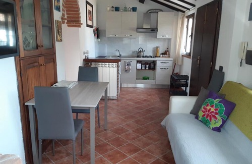 Castiglione del Lago Apartment | The Orchard House