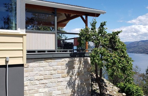 Central Okanagan House | The Orchard House - Furnished Holiday Rental – 3 days to 6 months