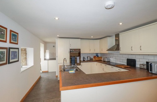 Mount Cottage | THE ORCHARD, pet friendly, character holiday cottage in Cardinham