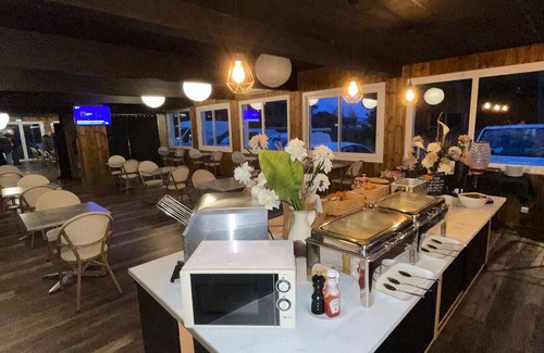 Parentis-en-Born Hotel | The Original Boutiques, Hotel Lakeside