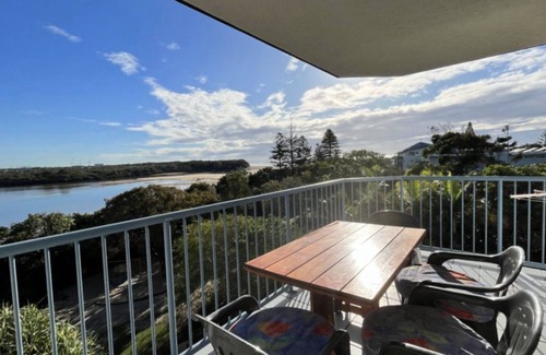 Currimundi Apartment | THE OUTLOOK UNIT 13 - Look no futher for a beauitful & peaceful holiday spot!