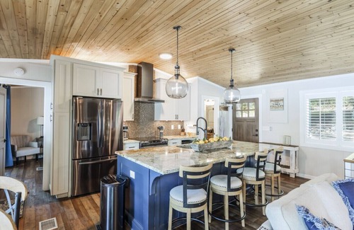 Leesville House | The Overlook at Langford, Private dock with SUPs Kayaks, and Ping Pong