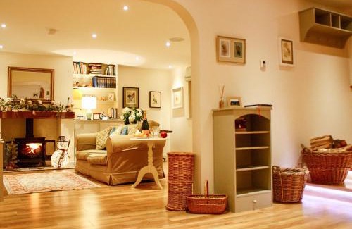 West Meon House | The Owl House