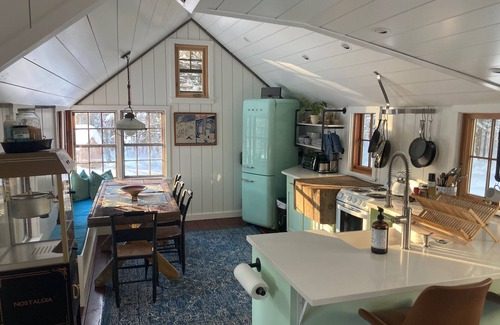 Landgrove Cabin | The Owls Nest-A quaint cabin in the woods of VT-Near Bromley, Magic & Stratton