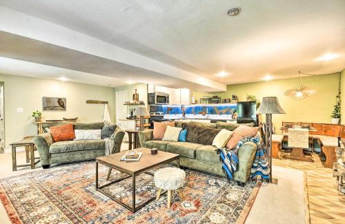 Pleasant Valley House | The Owls Nest with Hot Tub and Forest Views!