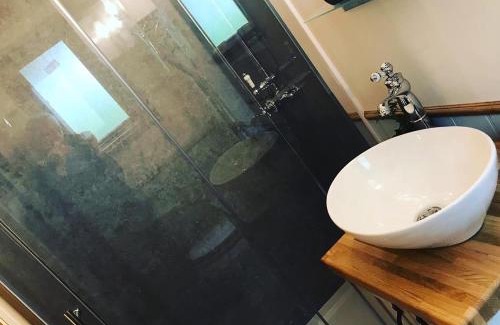 Hethel Apartment | The Owls Rest Shepherds Hut Hethel