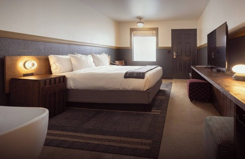 Branson Cabin | The Ozarker Lodge