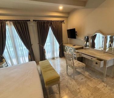 Pak Chong Villa | The Ozone Khao Yai Pool Villa