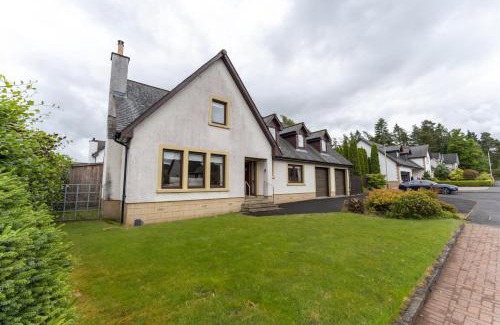 Auchterarder House | The Paddock