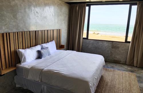 Matancitas Hotel | The Palm Bay Club Lodge