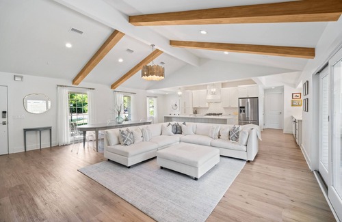 East Beach House | The Palm - East Beach Private Retreat - Saltwater Pool, Hot Tub, Beach Access!